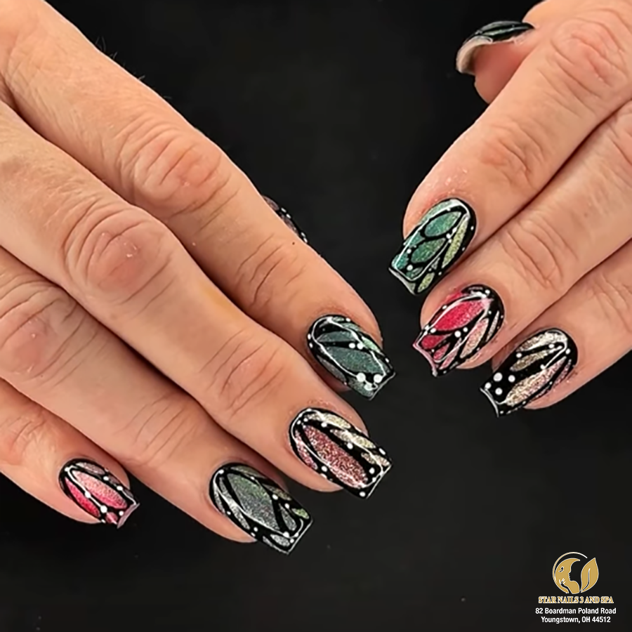 Trending July Nail Ideas